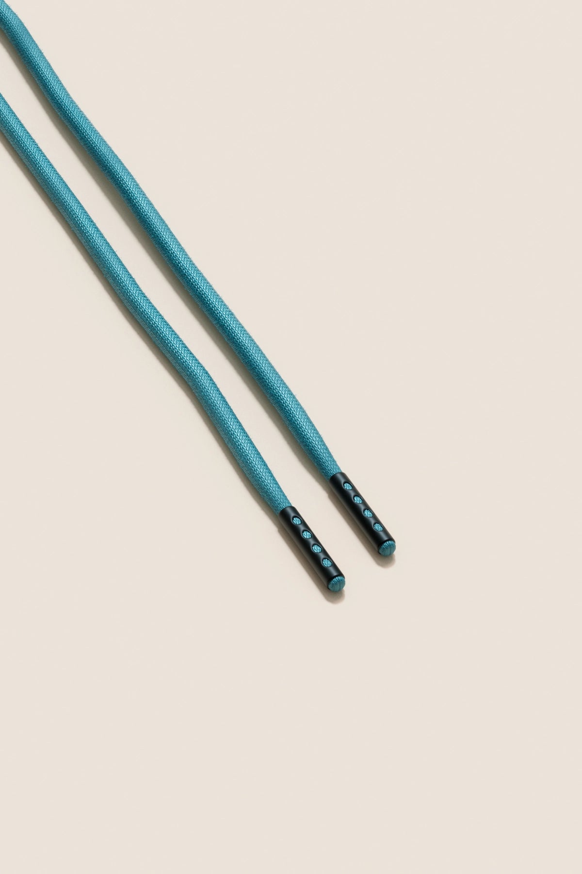 Senkels Turquoise 4mm Round Waxed Shoelaces with Black Matte Aglets