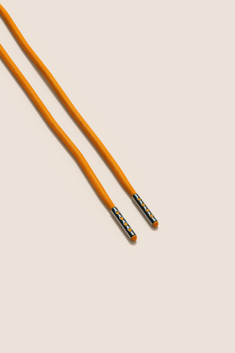 Senkels Buckthorn 2.5mm Round Waxed Shoelaces with Black Nickel Aglets