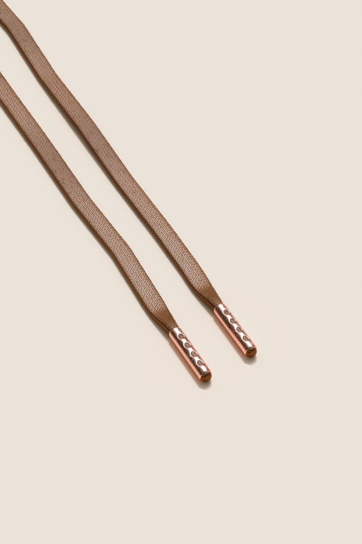 Senkels Coffee Brown 3mm Flat Waxed Shoelaces with Rose Gold Aglets