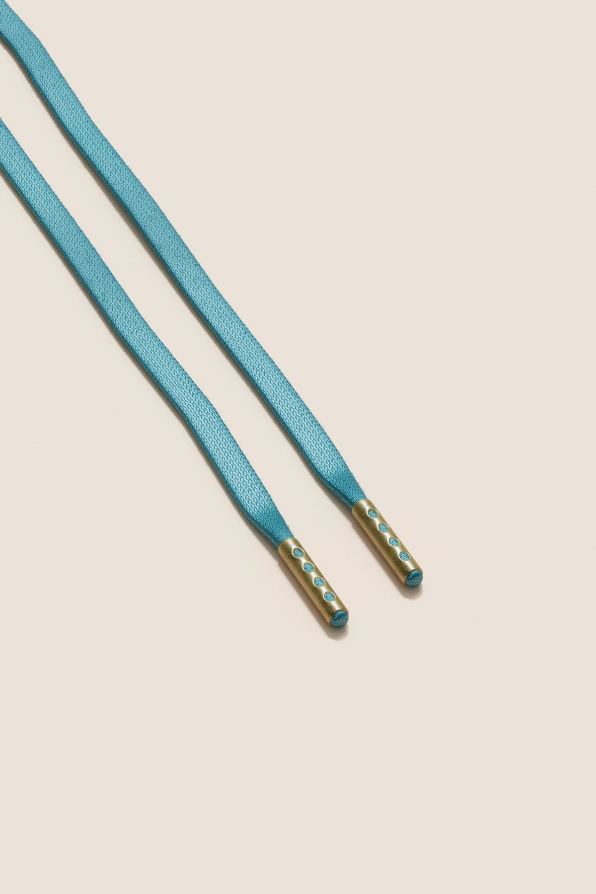 Senkels Turquoise 3mm Flat Waxed Shoelaces with Brass Aglets